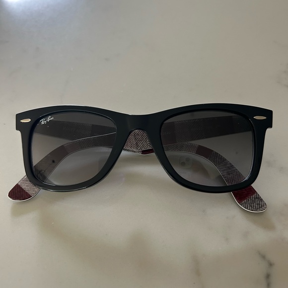 NWOT Rayban Wayfarer Color Mix - Picture 1 of 11